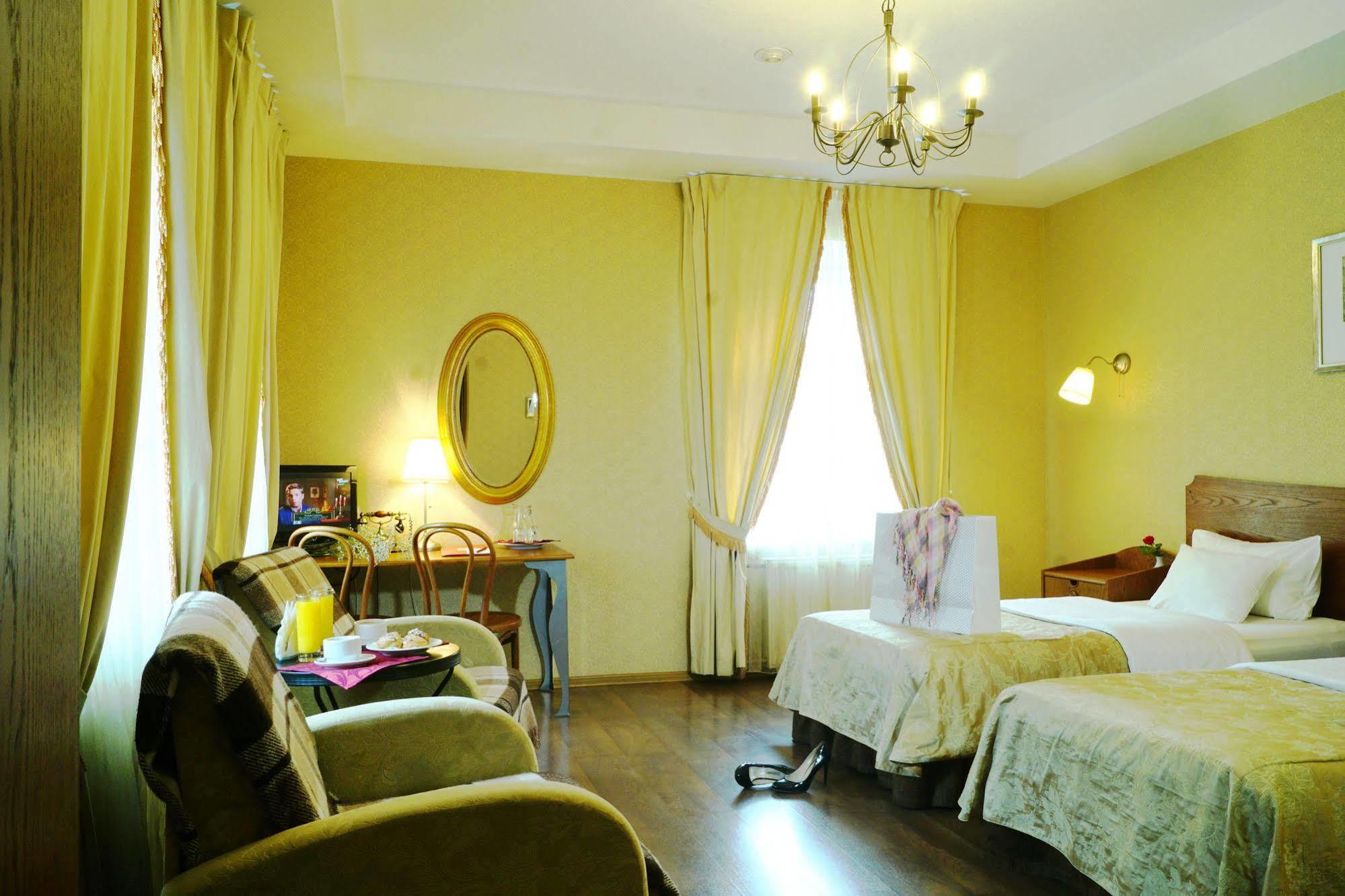 Admiralteyskaya Hotel Petrohrad Exteriér fotografie